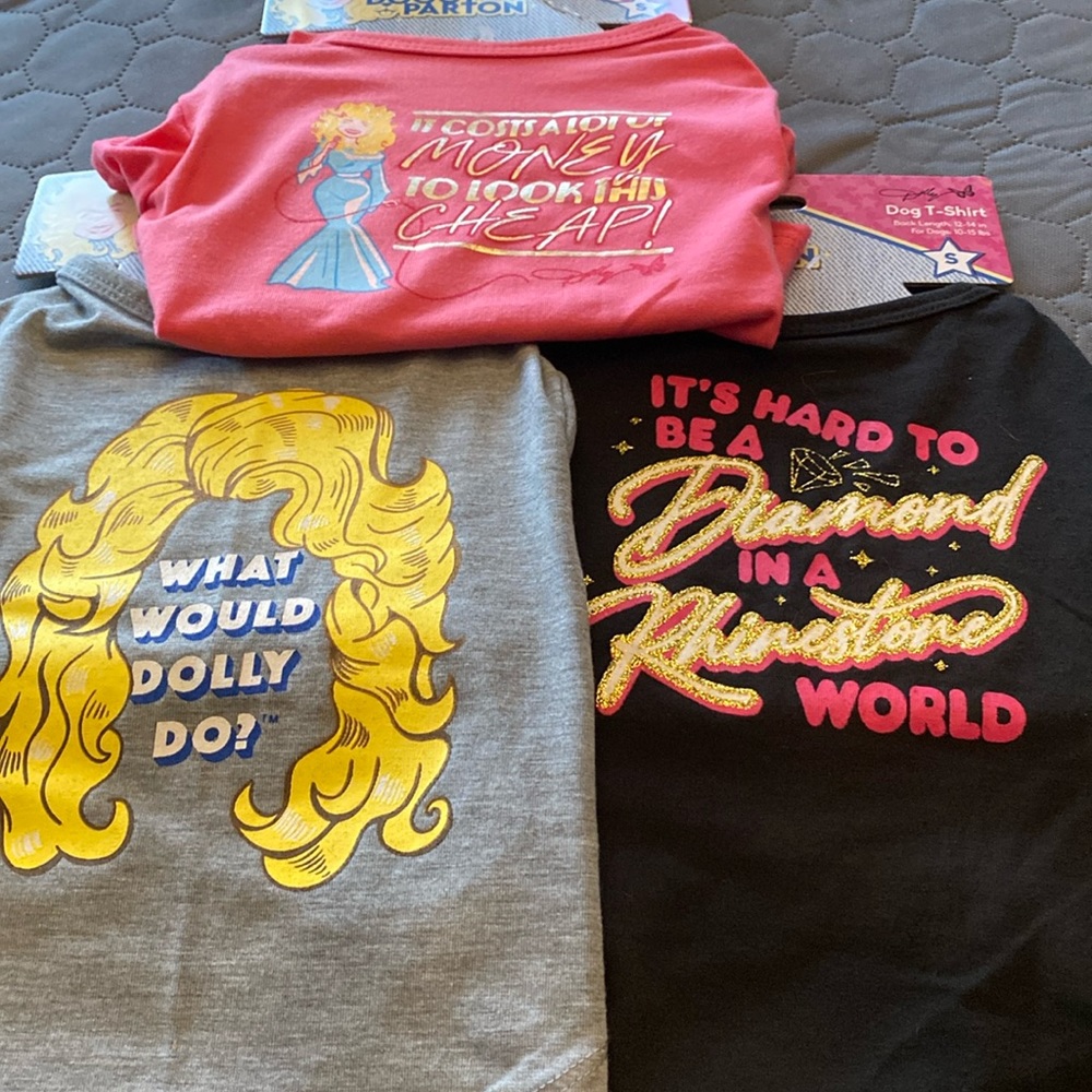 S dolly dog shirts